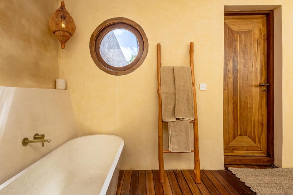 Bathroom, Bath
