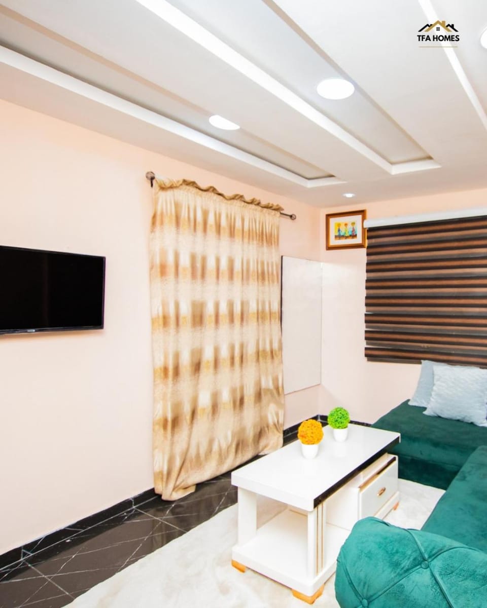 TV and multimedia, Seating area
