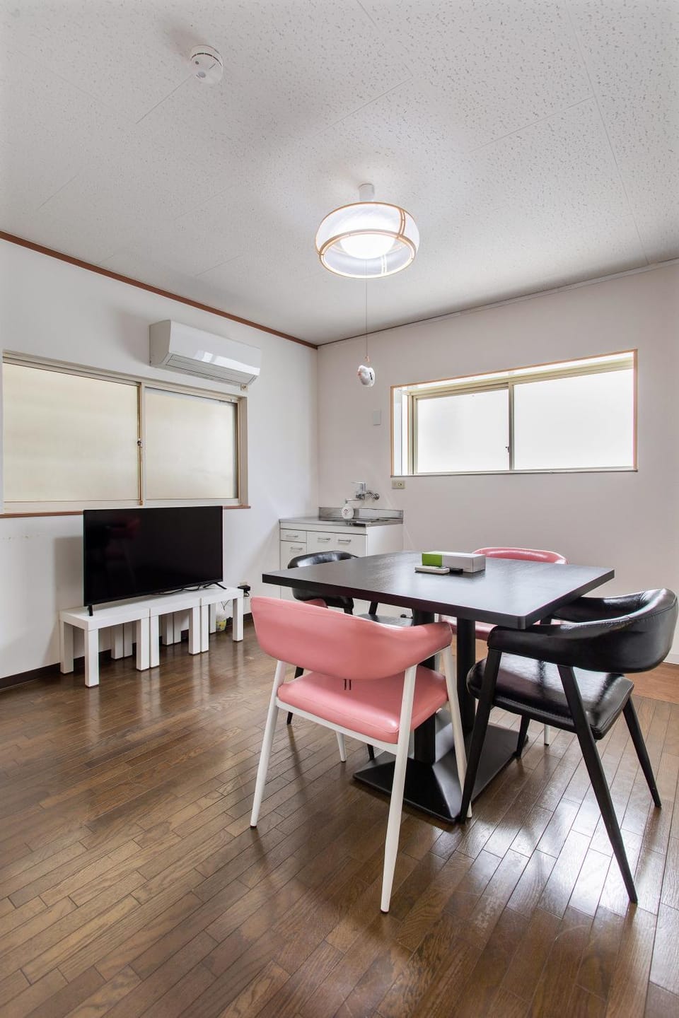 TV and multimedia, Dining area