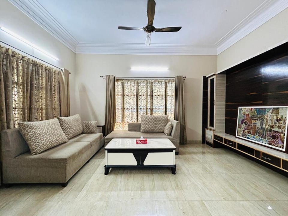 The Casa Cambridge 4-Bedrooms Villa By Spacez Villa in Bengaluru