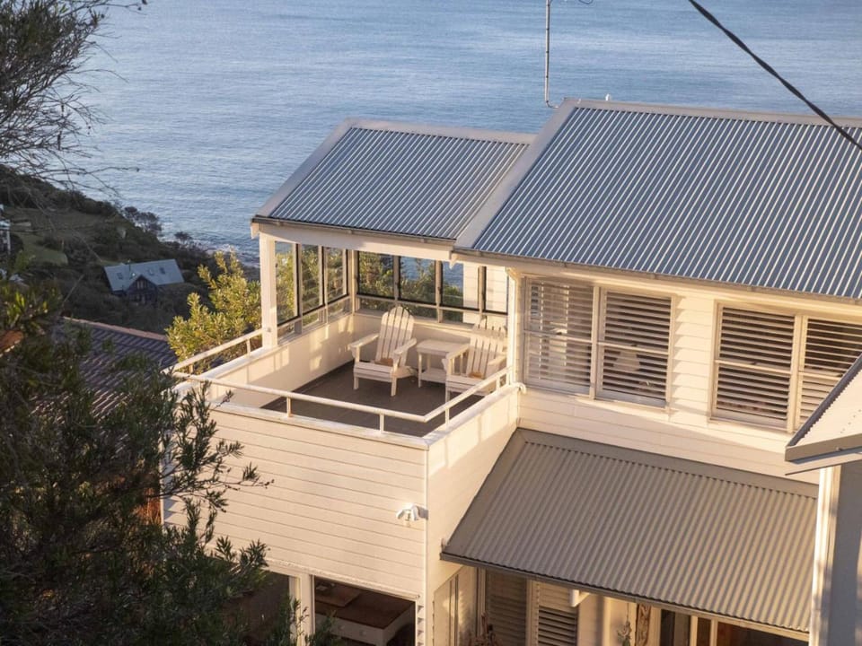 Karralika House in Pittwater Council