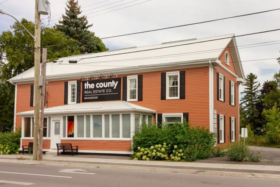 Property building, Street view