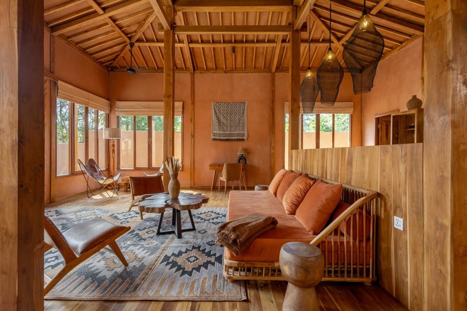 Living room, Seating area