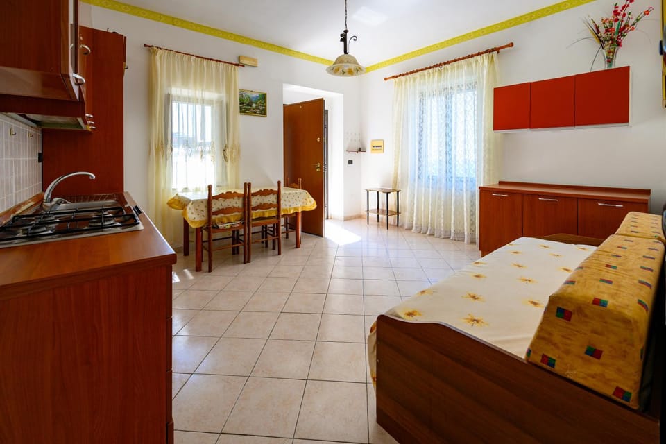 Vista Mediterranea Apartment in Pizzo