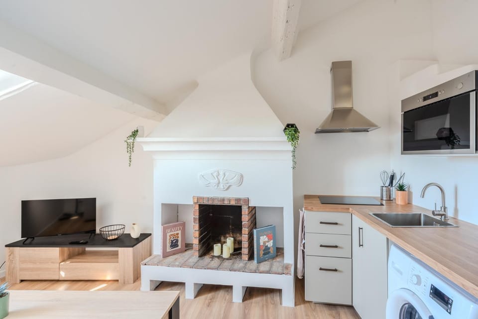 Cozy T2 Centre Cannes proche Suquet Apartment in Cannes