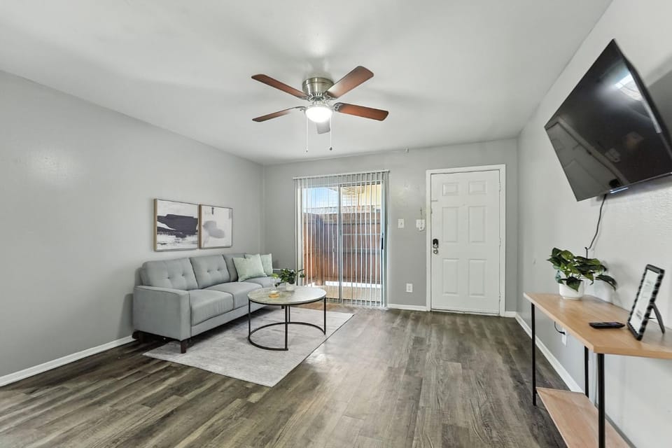 Budget-Friendly 2Bd Apartment I Free Parking Apartment in Denton