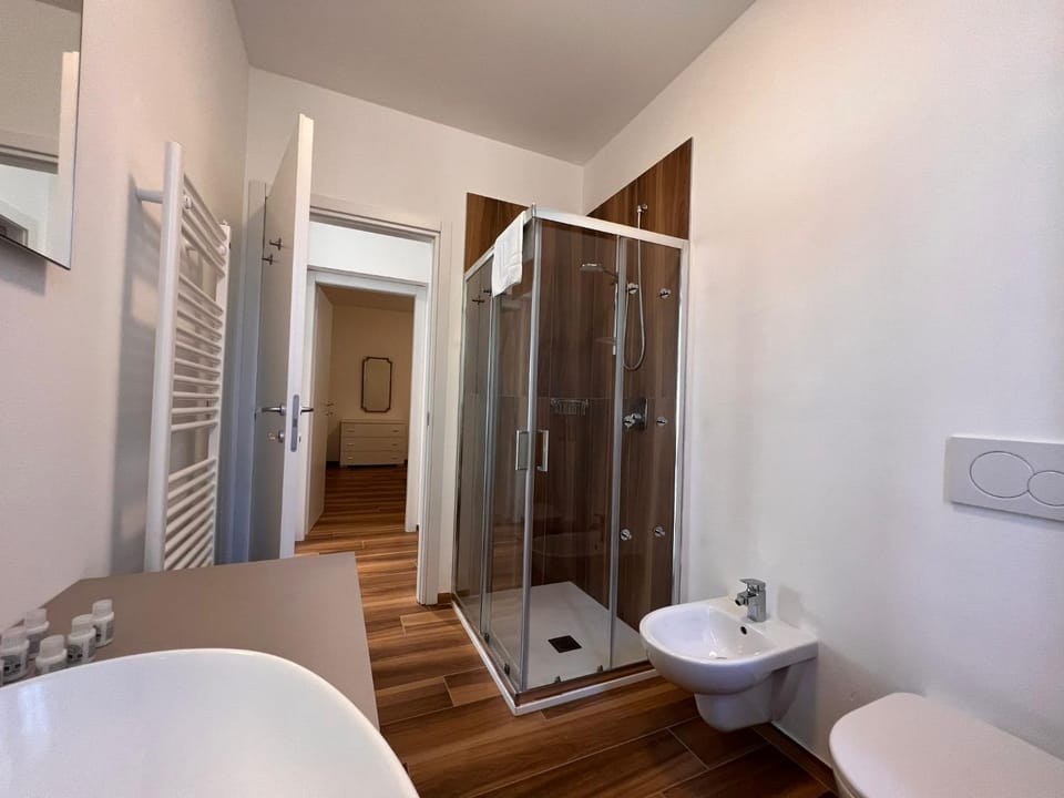 Shower, Toilet, Bathroom, bidet