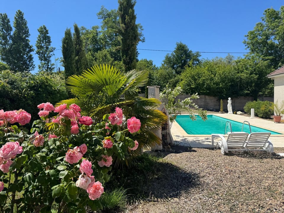 Le Relais St trop - Villa 2 chambres Delon et Romy Apartment in Auvergne-Rhône-Alpes