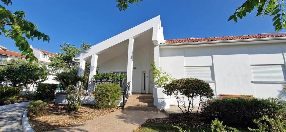 Property building, Garden, Garden view