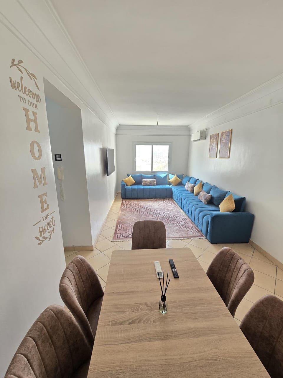 Seating area