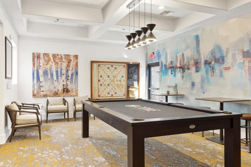 Boulevard Stays 1BR by Stadium Pool Parking Gym 03 Apartment in Glendale