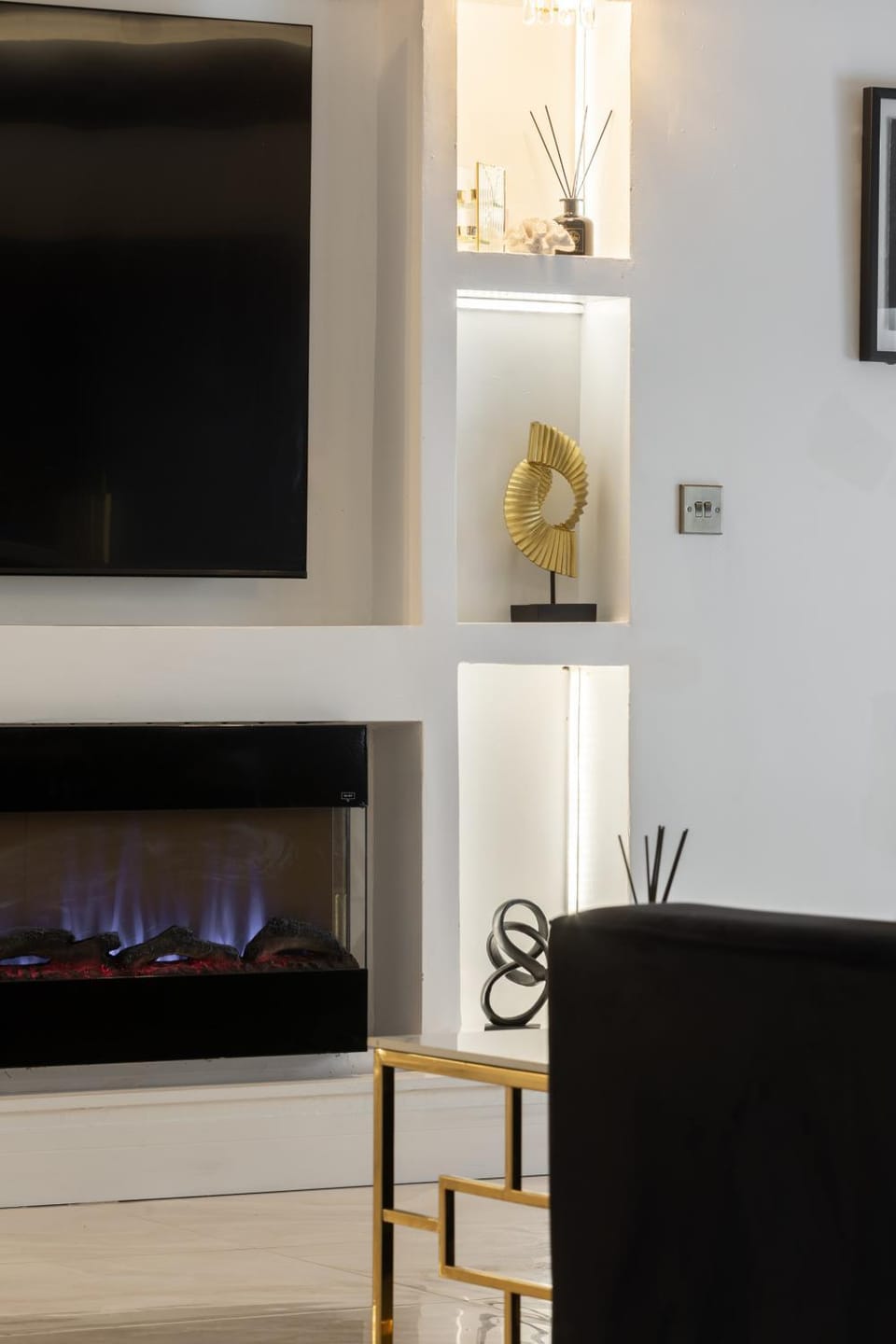 Skyway Apartment City Stay with Jacuzzi Bath Apartment in Bradford