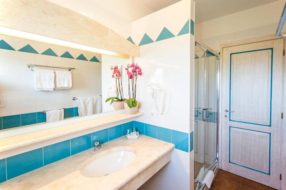 Charming Baia Marina Apartments with Stunning View 1 bedroom apartment sleeps 4 Apartment in Orosei