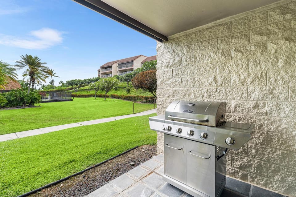 Keauhou Punahele#D-102 House in South Kona