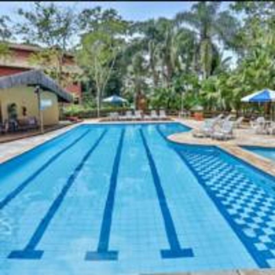 Day, Swimming pool