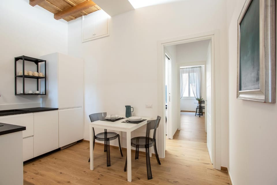 Kitchen or kitchenette, dishwasher