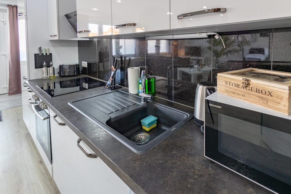 Kitchen or kitchenette, stove