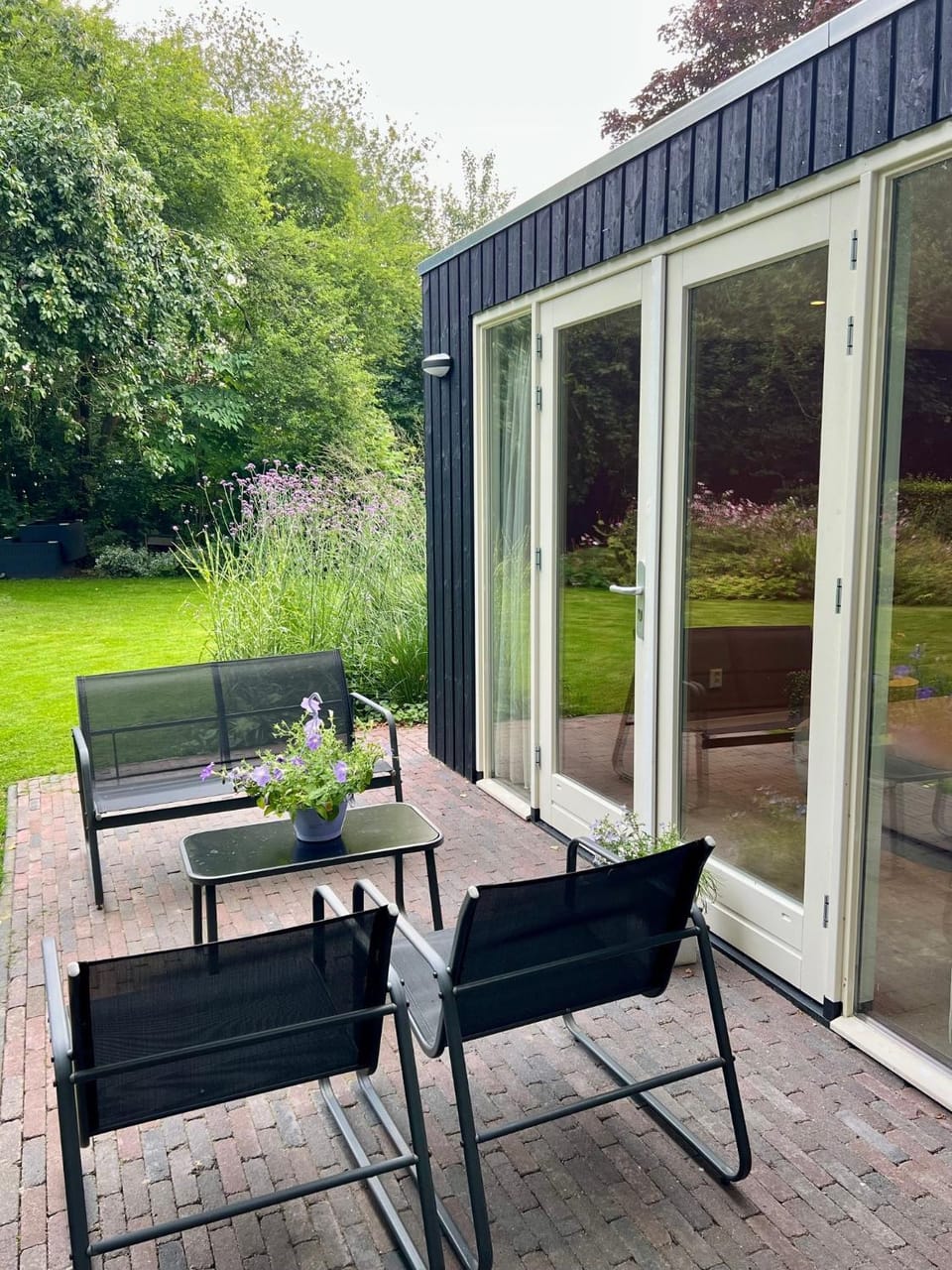 Spring, Day, Balcony/Terrace, Garden view