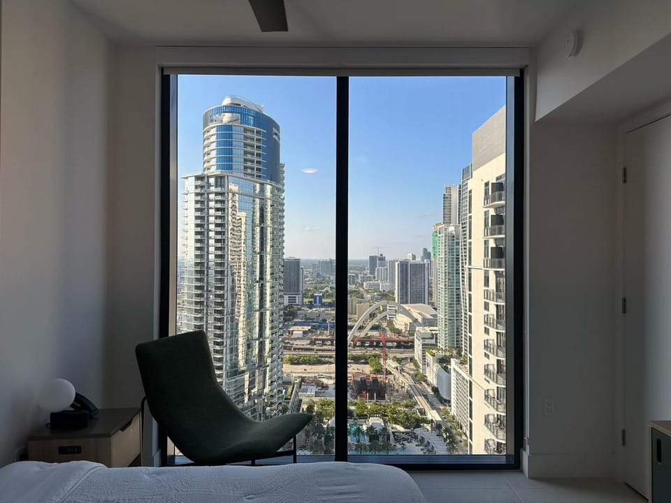 Downtown Miami view - 38th floor gem Apartment in Miami