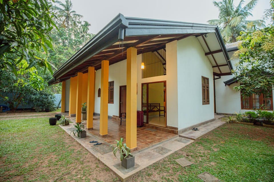Airport Serenity Villa Near Airport Stay Villa in Western Province