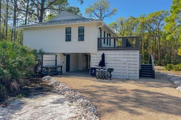 Mayberry on Bayberry Private pool Sleeps 10 House in Saint George Island