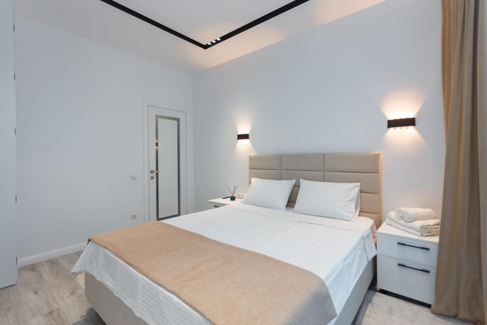 Bed, Photo of the whole room, Bedroom, wardrobe