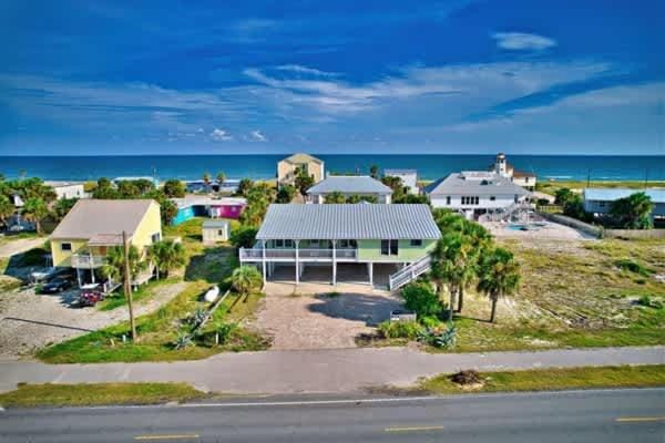 5 Bedroom Heated Pool Pet Friendly 4 King SGI House in Saint George Island