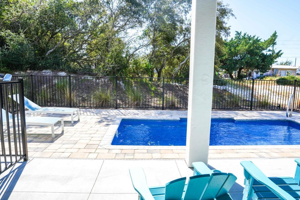 NEW St George Island Home wPrivate Pool House in Saint George Island
