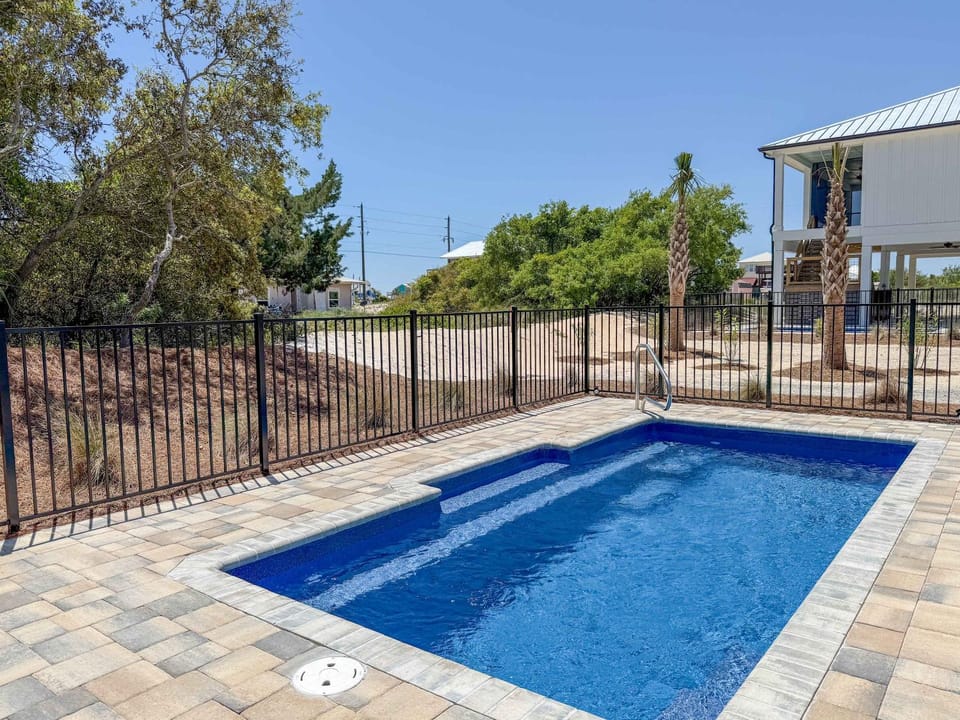 NEW St George Island Home wPrivate Pool House in Saint George Island