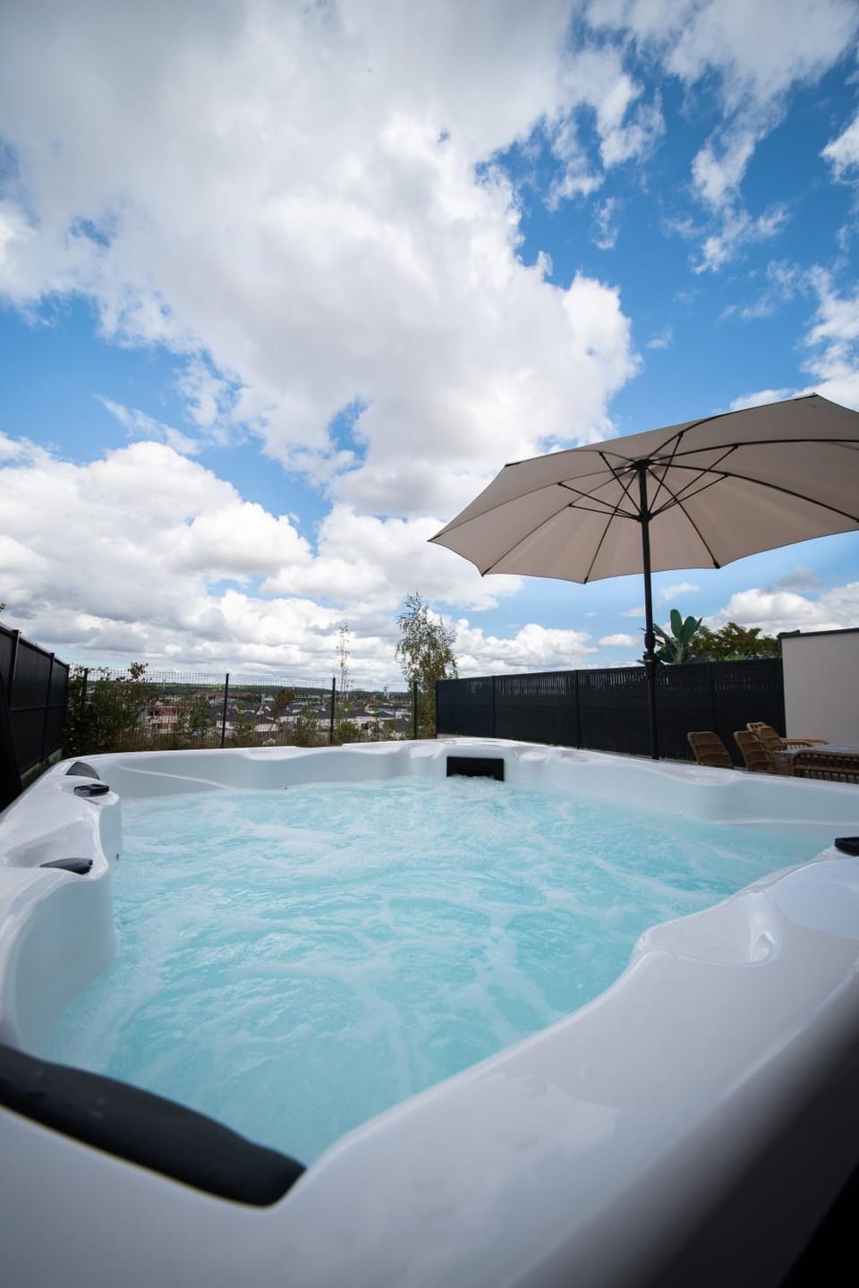 Natural landscape, Hot Tub