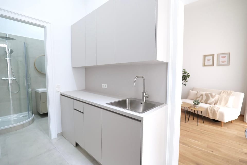Bathroom, Kitchen or kitchenette