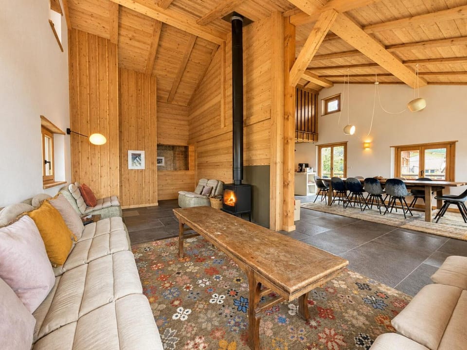 Chalet L'outa - Chalet de standing, proche des pistes et des commerces MAE-1313 Chalet in Notre-Dame-de-Bellecombe