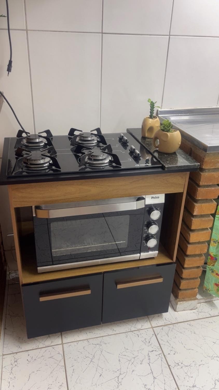 Kitchen or kitchenette, stove