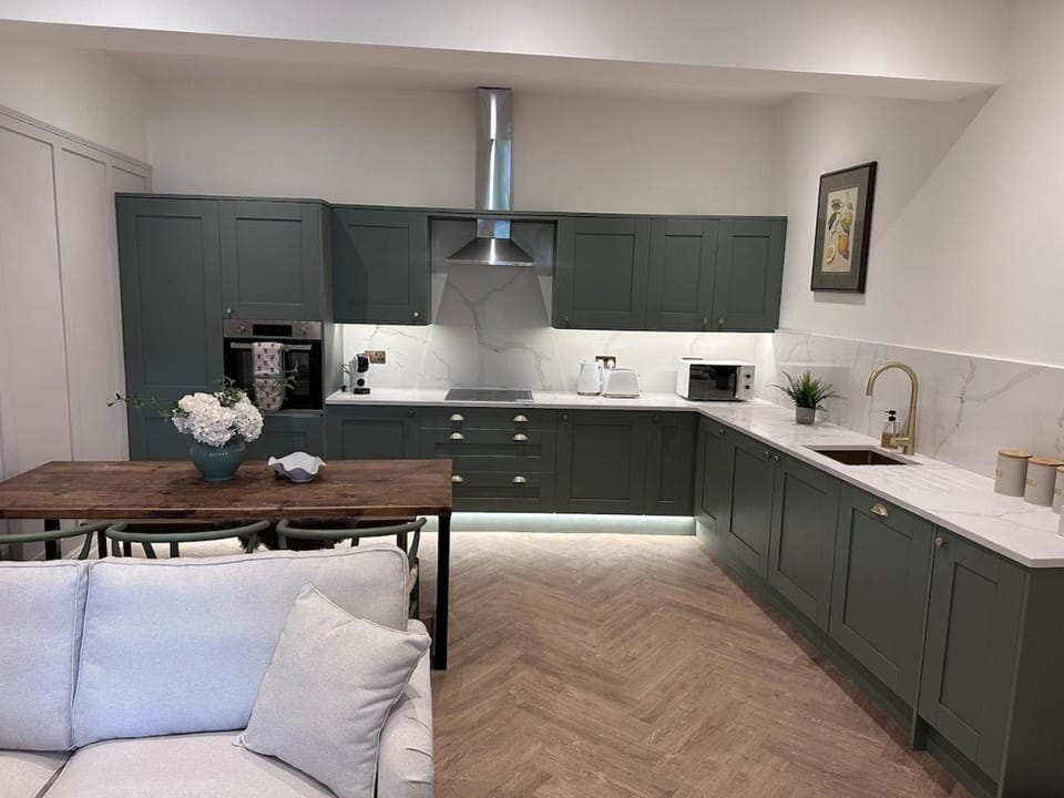 Dog Friendly 3 bedroom apartment Apartment in England