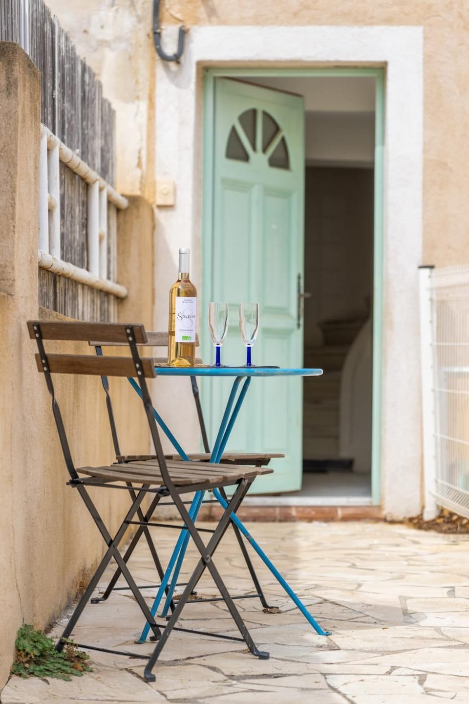Le Cosy Talian T2 calme absolu Terrasse et WiFi Apartment in Six-Fours-les-Plages