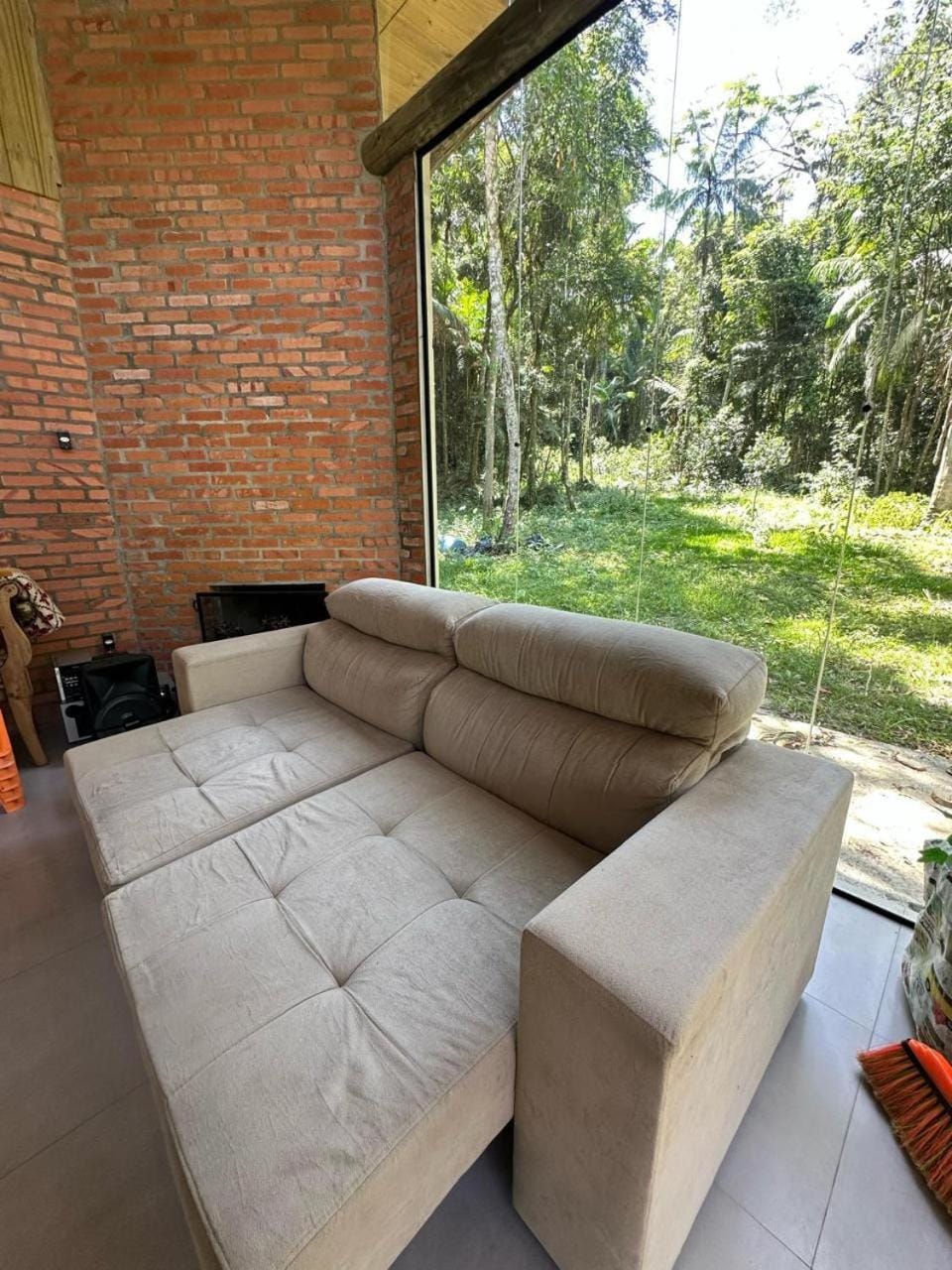 Living room, Garden view