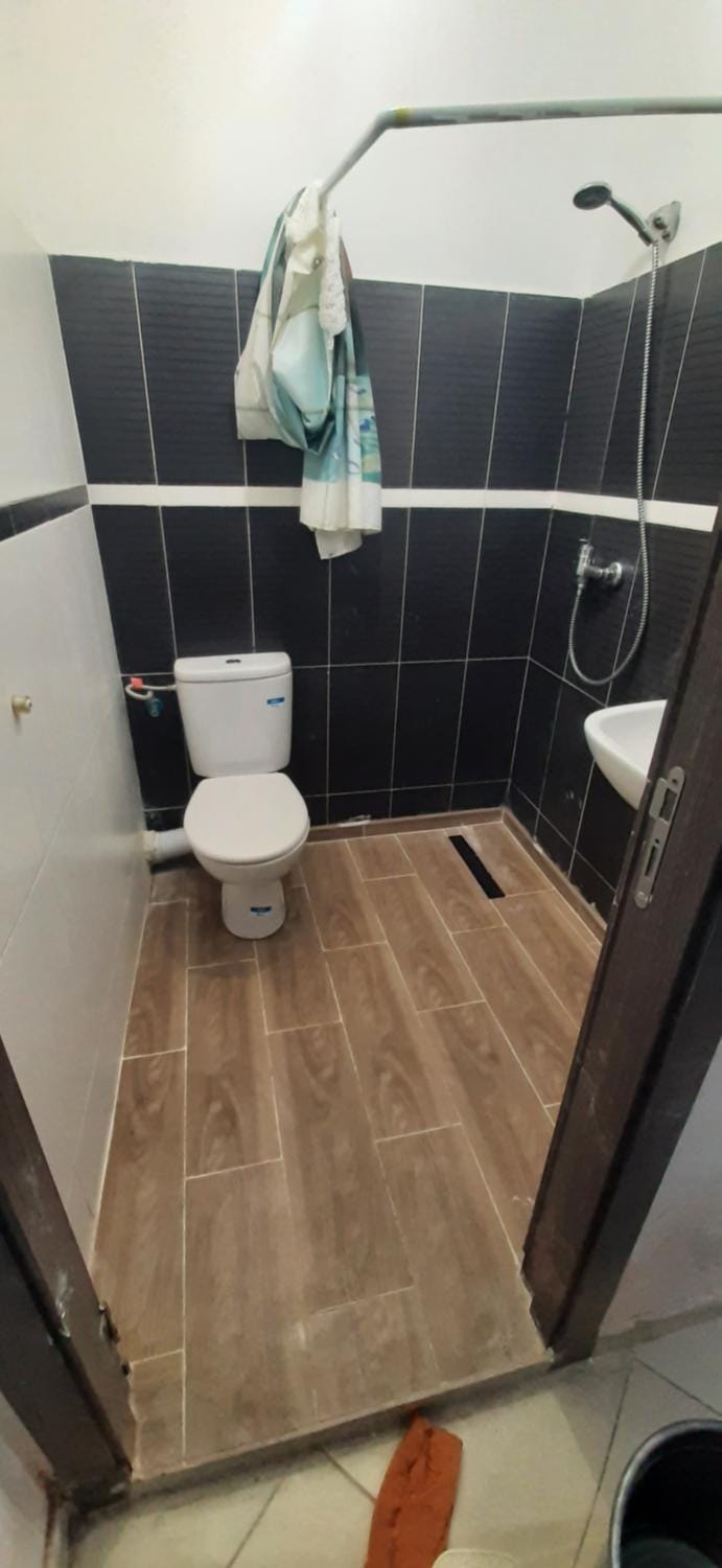 Toilet, Bathroom