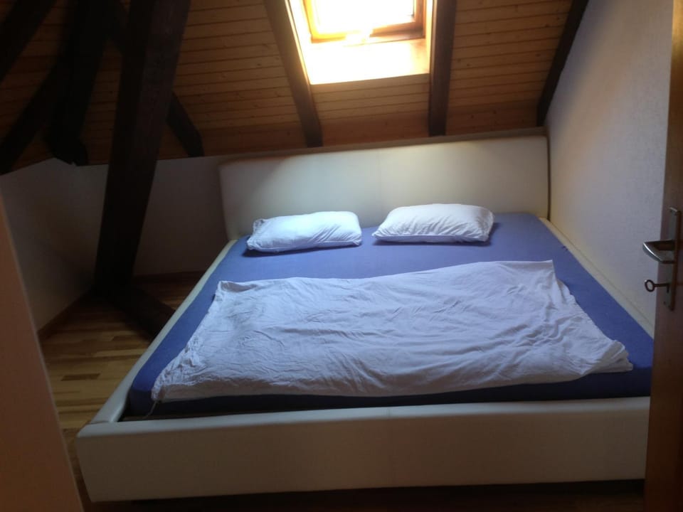 Multiple rooms near the station Bolligen Vacation rental in Canton of Bern (Region)