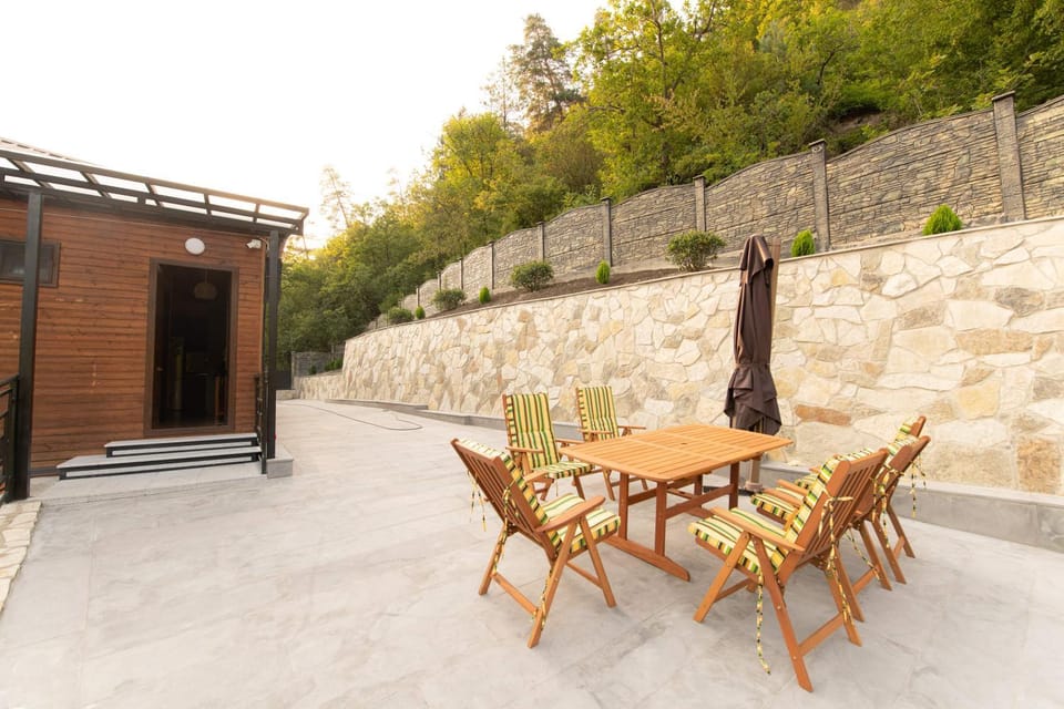 Patio, Garden