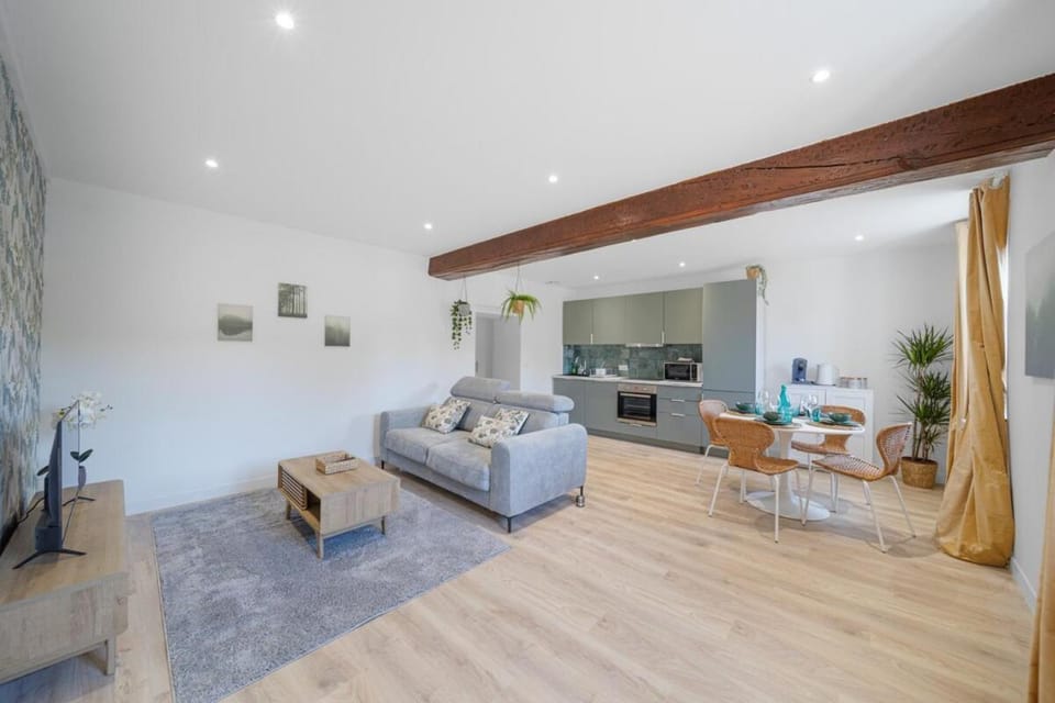 La Canopée NATURE & ESPRIT CHIC Neuf et Parking facile Apartment in Bourgogne-Franche-Comté