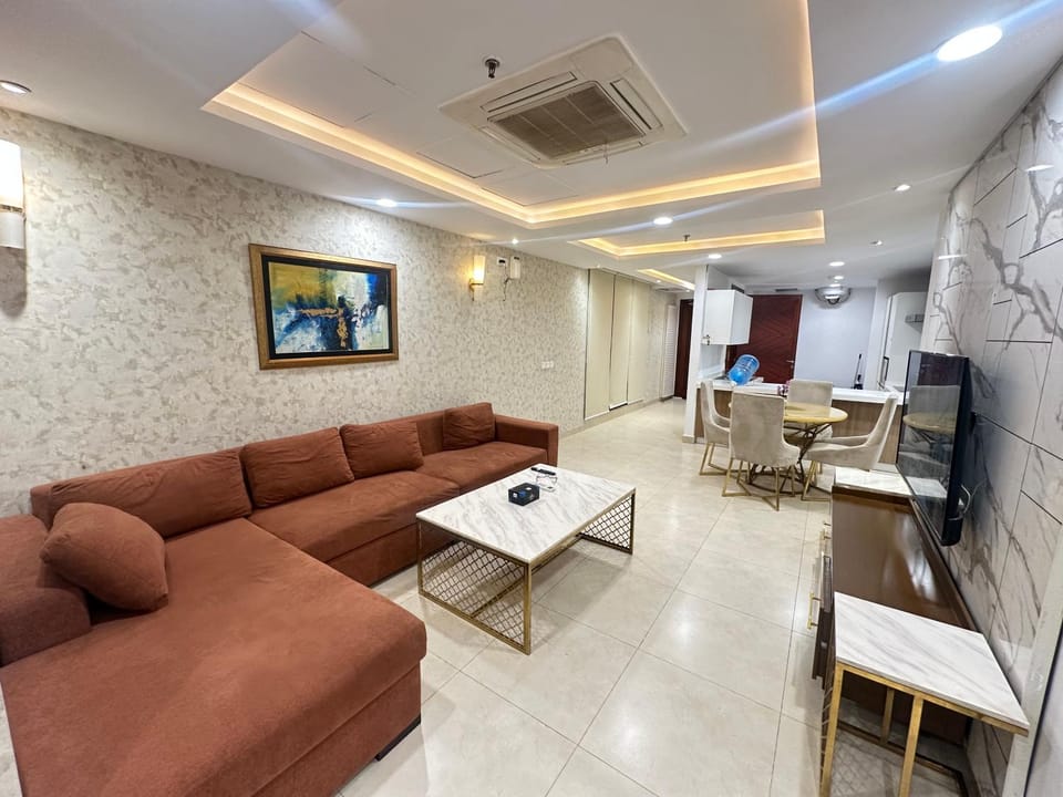 2 BHK Luxuries Apartment At Goldcrest Mall DHA Apartment in Lahore