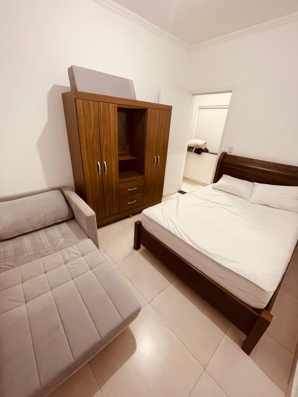 Bed, Photo of the whole room, Bedroom, wardrobe