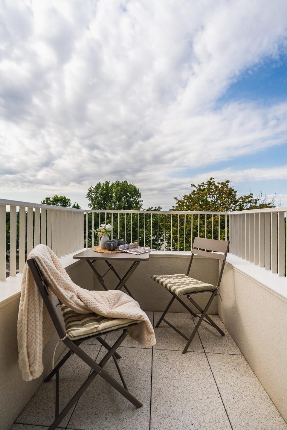Patio, Balcony/Terrace, Seating area