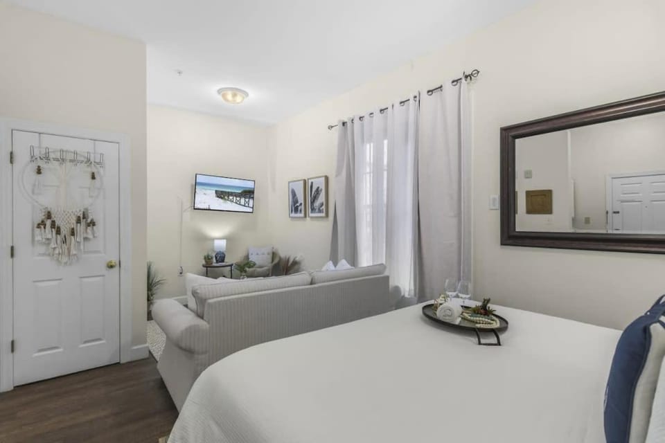 The Rosemary Pearl - Pool & Free Beach Shuttle House in Rosemary Beach