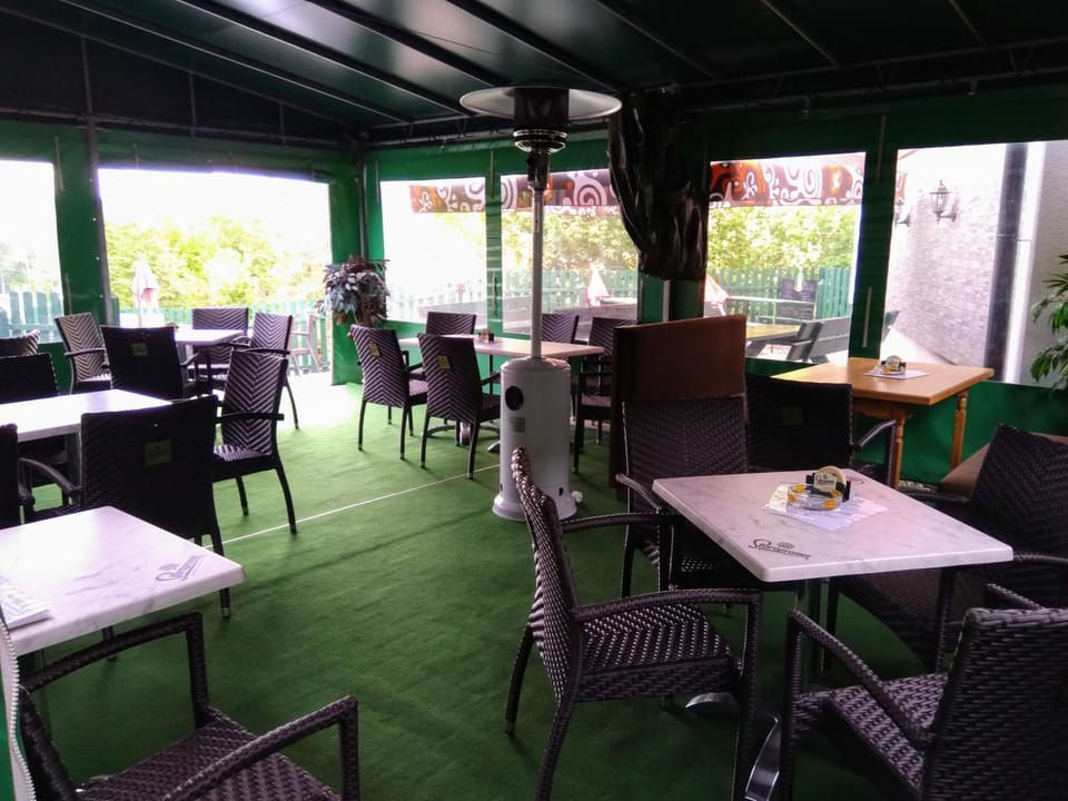 Penzion Pomodoro Bed and Breakfast in Lower Silesian Voivodeship