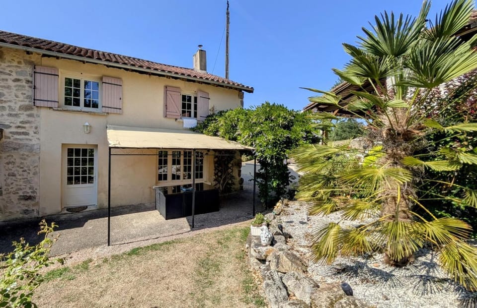 La petite lisonne House in Nouvelle-Aquitaine