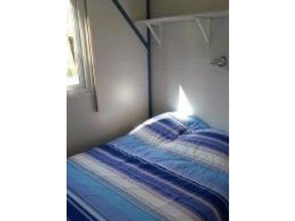 Mobil-home avec terrasse et salon de jardin - API-1-52-502 Campground/ 
RV Resort in Occitanie