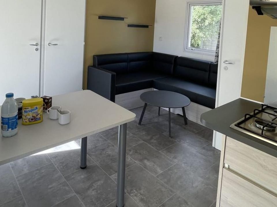 Mobil home 6 pers, terrasse en Ardèche - API-1-52-777 Campground/ 
RV Resort in Provence-Alpes-Côte d'Azur