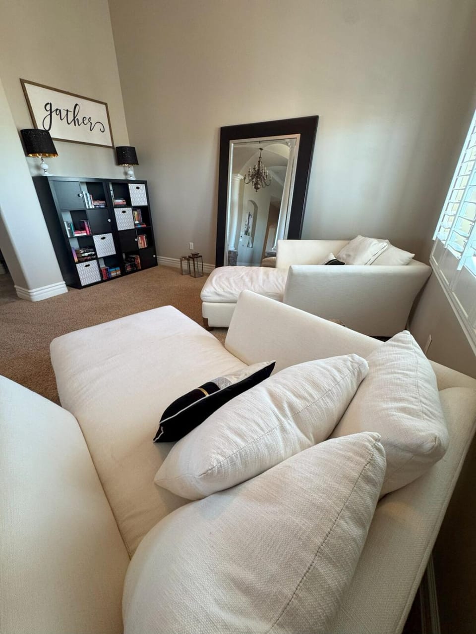 Library, Seating area