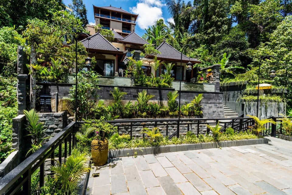 Garden, Garden view